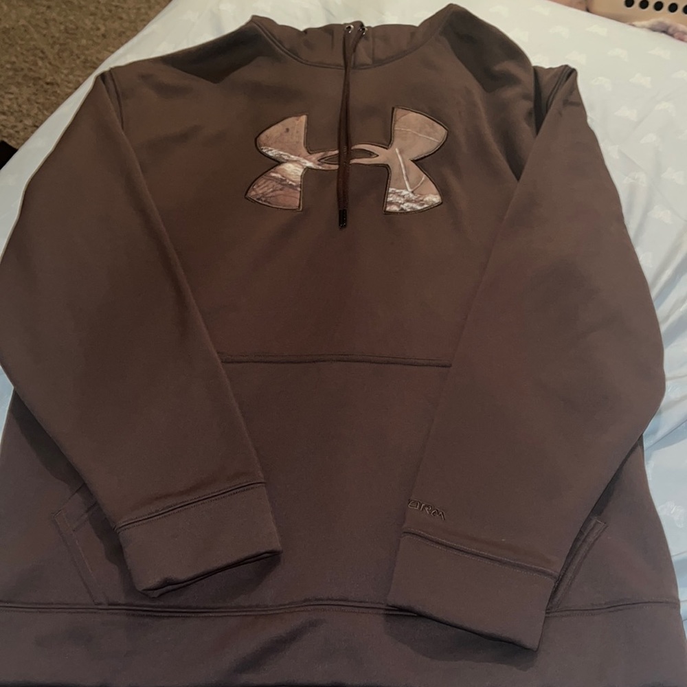 Men’s large under Amour Hoodie Brown with Camo hoodie